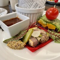 フォルク キッチン オールデイダイニング  - 