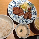 肉匠の牛たん たん之助 - 