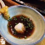 グリル小柳 - どストレートにポン酢とカラシで食べるwたが、それがいい