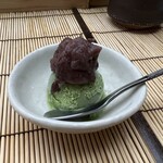 すし匠 - 抹茶とあずきのせ