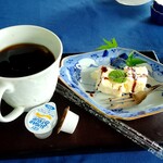 長屋門cafe いわさき花門 - ケーキセット