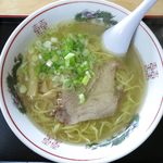 あいづ食堂 - 塩ラーメンのアップ