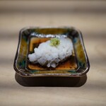 菊鮨 - 鱧梅醤油