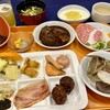 まかど観光ホテル - 朝からモリモリ食べちゃいました〜