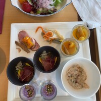 ブッフェアンドカフェ スロープサイドダイナー ザクロ - 