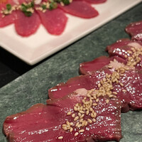 老舗精肉店直送 千種焼肉 飛騨牛の奴隷 千種店 - 