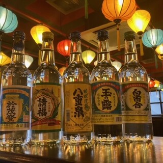 Drink lineup that gives you a taste of Okinawa, including awamori and “sanpin tea”
