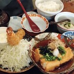 Ebi Furai To Teishoku Uo No Bu Shokudou - 揚げ出しエビフライ定食ランチ　1,630円　選べる小鉢が寄せ豆腐
