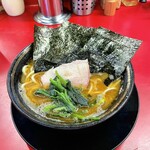 豚骨醤油ラーメン 王道家 - ラーメン