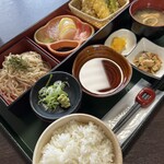 幸福食堂 大学村 - 幸福和膳 850円