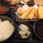 天ぷらとワイン 小島 - 特選天定食