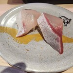 活鮨の虎 - ミニサイズも充分ありです！とても美味しい！ブリトロ