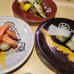 活鮨の虎 - イカも鮮度が良いから固い系としては最強クラス、カニはまあ...