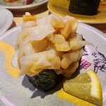 活鮨の虎 - てんこ盛りにも程があるツブ貝、コスパがやばたにえん