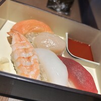 ブッフェアンドカフェ スロープサイドダイナー ザクロ - 