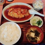 栄鵬 - カニ玉定食 (1,000円・税込)