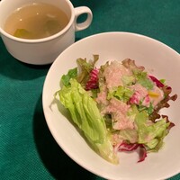 ニコラス 新橋店 - サラダとスープ