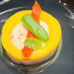 蓬左茶寮 - 紅ずわい蟹の真薯と蓬のお椀