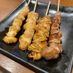 Uma Karaage To Izakameshi Miraizaka - 