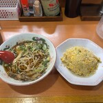 尾道ラーメン 暁 - 