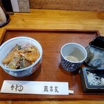蔵吉家 - 海鮮胡麻漬け丼｝
