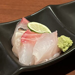 酒肴場 屯 - ヒラマサ、サワラ、マダイ、ハタ、どれも新鮮！