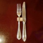 フレンチレストラン 神楽坂 ル コキヤージュ - 卓上のフォークとナイフです