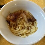 徳記 - 名物豚足ラーメン