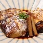 Stewed sea bream with kabuto