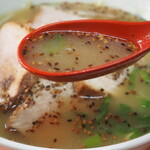 大連閣 - チャーシューメン（スープ）