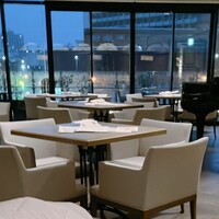 COLONIAL BEACH 横浜ハンマーヘッド - 