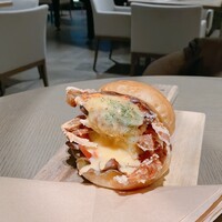 COLONIAL BEACH 横浜ハンマーヘッド - 