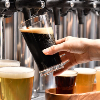 全国より厳選のクラフトビール７タップ飲み放題もあり！