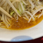 ラーメン二郎 - タレ