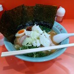 ラーメン よし家 - 