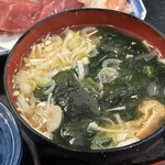 魚料理 芝文 - 具沢山味噌汁