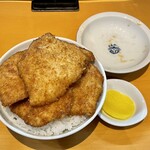 とんかつ太郎 - 特製カツ丼