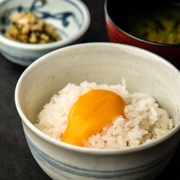 うちのたまごのたまごかけごはん（みそ汁付）