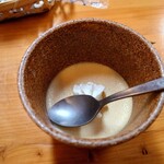 Kappou Fuji - ◯デザート
                      カスタードクリームの味わいのするプリン❔
                      普通に美味しい味わい
