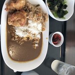 スクエア - スタミナカレー　唐揚げトッピング+100円