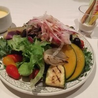 ロウリーズ・ザ・プライムリブ 恵比寿ガーデンプレイス店 - バイキング