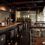 Tucusi - お一人様でもご利用しやすいカウンター席から、４名様てーぶるまで。様々なお席をご用意。