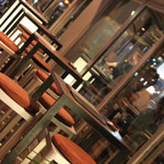 Tucusi - お洒落な店内はデートにもピッタリ。