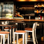 Tucusi - カウンターでは気さくなスタッフがお客様をお出迎え。