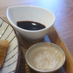 Kamakura Onarimachi Shokudou - 塩とオリジナルソース