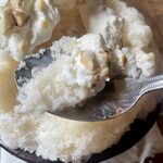 マリーチサーカスカフェ - かき氷 メープルナッツ 小盛り アップ