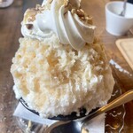マリーチサーカスカフェ - かき氷 メープルナッツ 小盛り