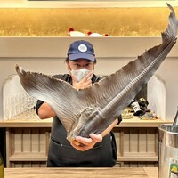 美会 - フカヒレとビア氏