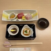 函館うに むらかみ 日本生命札幌ビル店 - 