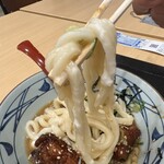 丸亀製麺 - 【2023.9.5(火)】てりやきタル鶏ぶっかけうどん（並盛・冷）790円→760円の麺